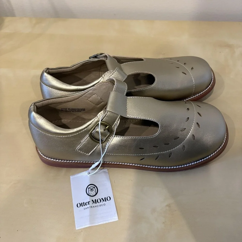 Otter MOMO Shoes‎ Big Girl SZ 4 Gold Mary Jane T-Strap Buckle Leather Casual New